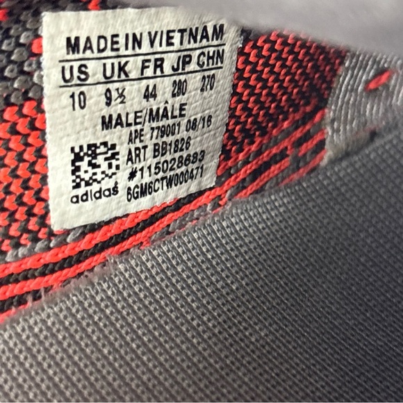 Adidas Yeezy Boost 350 V2 with Orange Stripe Size: 10 - Picture 8 of 9